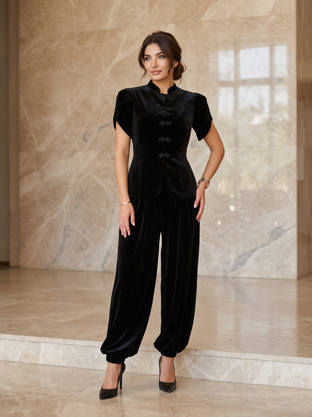 Costum Negru din Catifea Simone 9465
