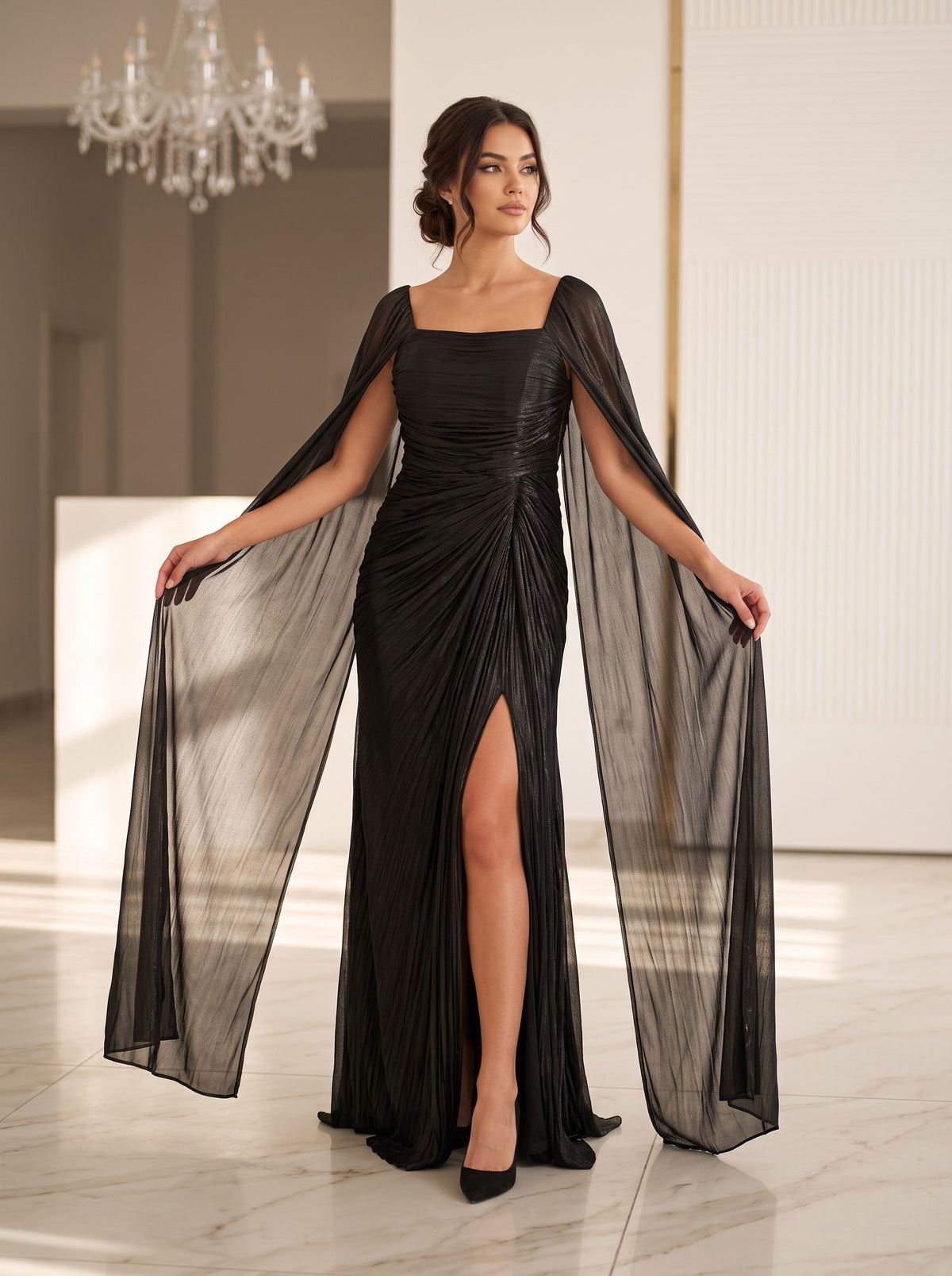 Rochie Lungă Elegantă Luma Neagră cu Mâneci-Capă 0875